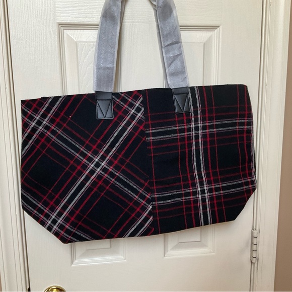 Victoria’s Secret Plaid Tote Bag NWT - Picture 3 of 6